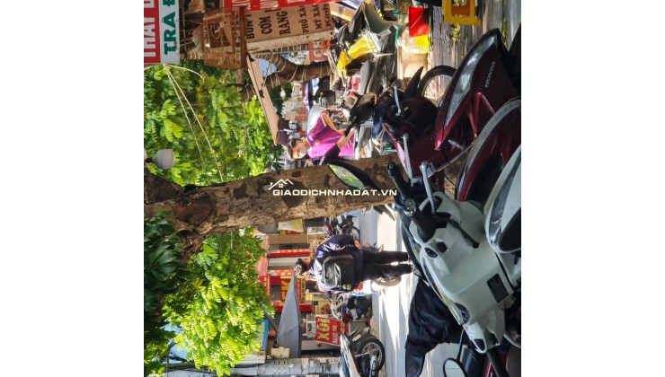  Đất đầu tư trung tâm Gia Lâm. Phố kinh doanh gần Học viện. 66m². Lh 0989894845